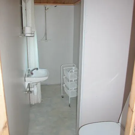 בית נופש Haugland Gard *